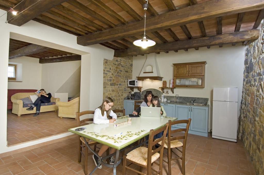 San Donato in Poggio Agriturismo Campo Lungo חדר תמונה